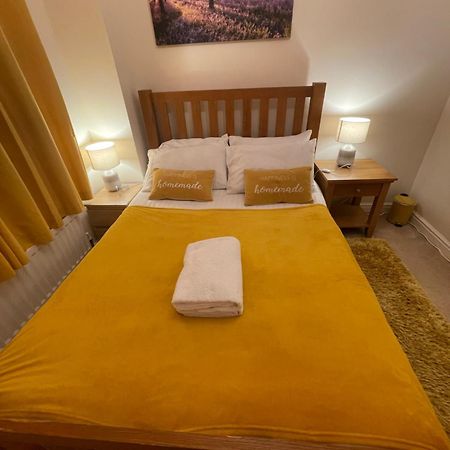 Holiday Home In Cardiff. Sleeps 6 エクステリア 写真
