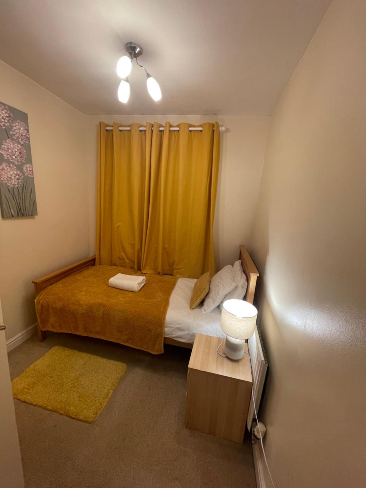 Holiday Home In Cardiff. Sleeps 6 エクステリア 写真